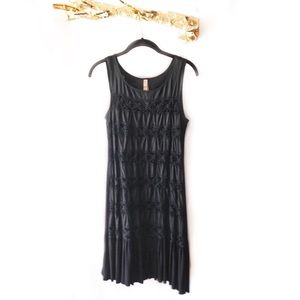 Bailey 44 Black drop-waist ruffle hem lace dress